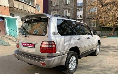 Toyota Land Cruiser 100 рестайлинг 2, 2002 год, 3 270 000 рублей, 4 фотография