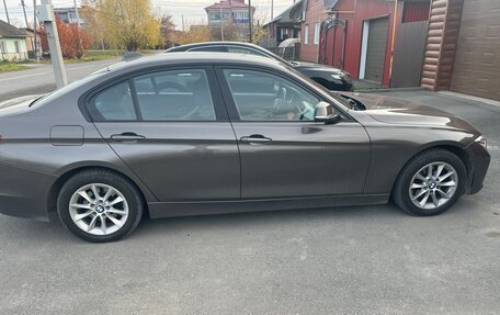 BMW 3 серия, 2012 год, 2 000 000 рублей, 2 фотография