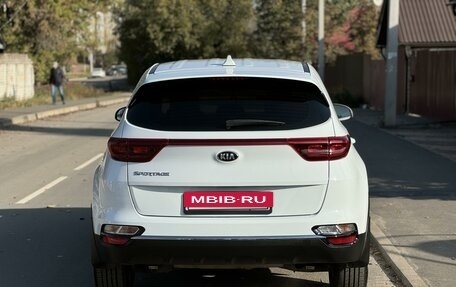 KIA Sportage IV рестайлинг, 2019 год, 1 999 000 рублей, 6 фотография