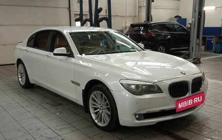 BMW 7 серия, 2012 год, 1 299 000 рублей, 2 фотография