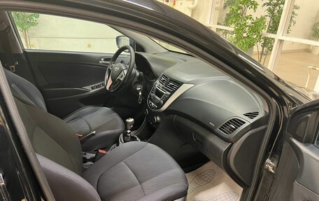 Hyundai Solaris II рестайлинг, 2014 год, 750 000 рублей, 9 фотография