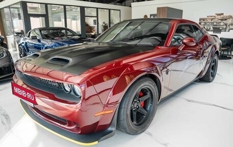 Dodge Challenger III рестайлинг 2, 2021 год, 18 900 000 рублей, 3 фотография