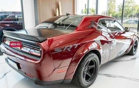 Dodge Challenger III рестайлинг 2, 2021 год, 18 900 000 рублей, 9 фотография