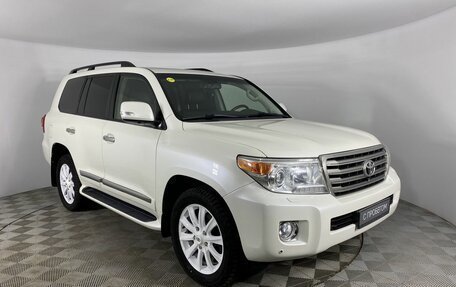 Toyota Land Cruiser 200, 2013 год, 4 200 000 рублей, 7 фотография