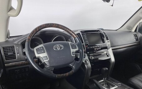 Toyota Land Cruiser 200, 2013 год, 4 200 000 рублей, 12 фотография