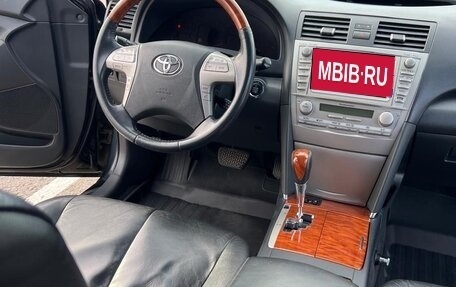 Toyota Camry, 2011 год, 1 750 000 рублей, 8 фотография