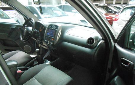 Toyota RAV4, 2005 год, 950 000 рублей, 9 фотография