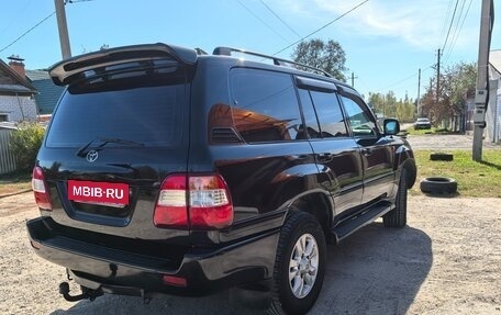 Toyota Land Cruiser 100 рестайлинг 2, 2005 год, 2 700 000 рублей, 4 фотография