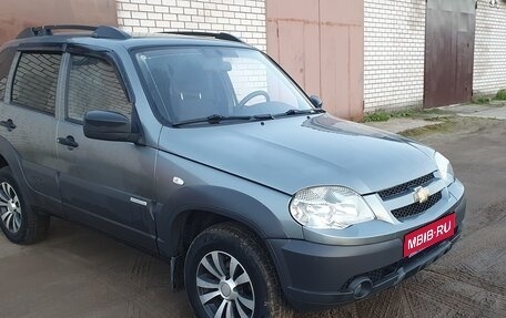 Chevrolet Niva I рестайлинг, 2012 год, 629 000 рублей, 1 фотография