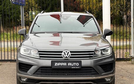 Volkswagen Touareg III, 2017 год, 4 249 000 рублей, 2 фотография