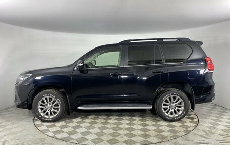 Toyota Land Cruiser Prado 150 рестайлинг 2, 2019 год, 5 000 000 рублей, 2 фотография