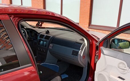 Dodge Avenger II рестайлинг, 2007 год, 710 000 рублей, 23 фотография