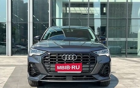 Audi Q3, 2021 год, 2 400 000 рублей, 2 фотография