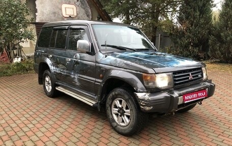 Mitsubishi Pajero III рестайлинг, 1995 год, 255 000 рублей, 1 фотография