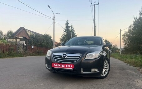 Opel Insignia II рестайлинг, 2010 год, 1 050 000 рублей, 2 фотография