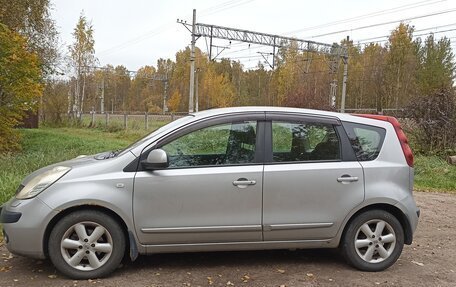 Nissan Note II рестайлинг, 2006 год, 600 000 рублей, 2 фотография