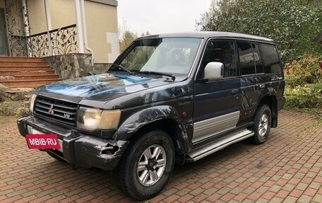 Mitsubishi Pajero III рестайлинг, 1995 год, 255 000 рублей, 2 фотография