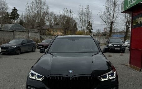 BMW X5, 2019 год, 7 150 000 рублей, 2 фотография