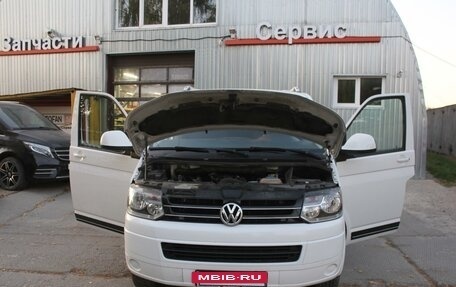 Volkswagen Caravelle T5, 2013 год, 2 950 000 рублей, 37 фотография