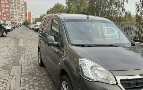 Peugeot Partner II рестайлинг 2, 2016 год, 1 350 000 рублей, 3 фотография