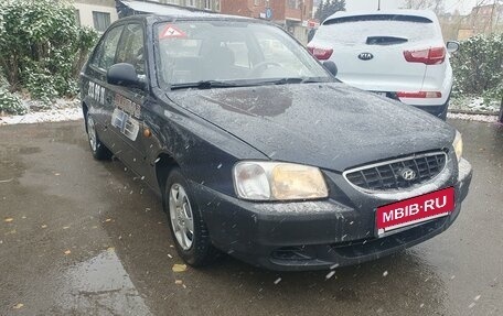 Hyundai Accent II, 2011 год, 750 000 рублей, 2 фотография