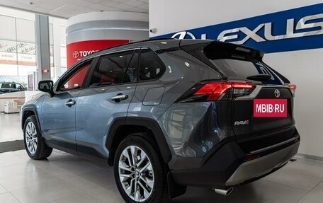 Toyota RAV4, 2024 год, 6 390 000 рублей, 4 фотография