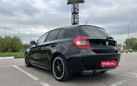 BMW 1 серия, 2006 год, 731 000 рублей, 10 фотография