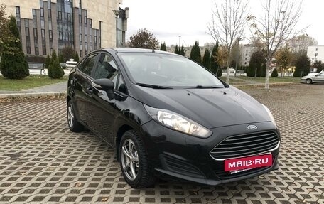 Ford Fiesta, 2015 год, 800 000 рублей, 3 фотография