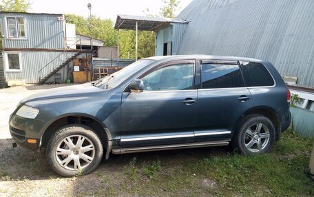 Volkswagen Touareg III, 2003 год, 850 000 рублей, 4 фотография