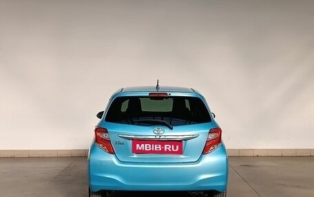 Toyota Vitz, 2014 год, 1 025 000 рублей, 6 фотография