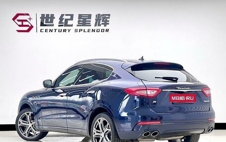 Maserati Levante I, 2021 год, 7 200 000 рублей, 6 фотография