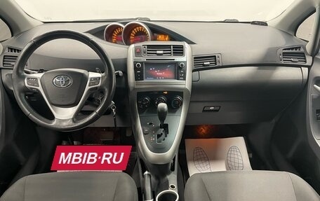 Toyota Verso I, 2011 год, 849 000 рублей, 10 фотография