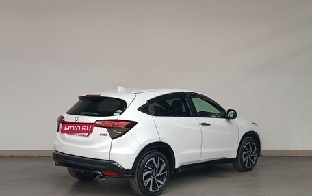 Honda Vezel, 2019 год, 2 385 000 рублей, 5 фотография