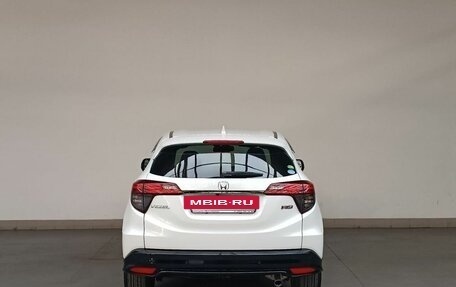 Honda Vezel, 2019 год, 2 385 000 рублей, 6 фотография