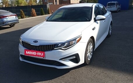 KIA Optima IV, 2017 год, 1 450 000 рублей, 3 фотография