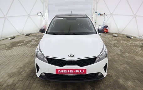 KIA Rio IV, 2021 год, 1 875 000 рублей, 8 фотография