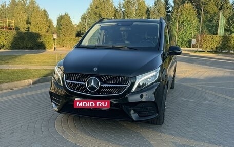 Mercedes-Benz V-Класс, 2021 год, 11 300 000 рублей, 1 фотография