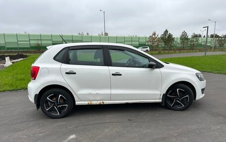 Volkswagen Polo VI (EU Market), 2011 год, 700 000 рублей, 4 фотография