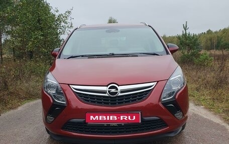 Opel Zafira C рестайлинг, 2013 год, 1 250 000 рублей, 1 фотография