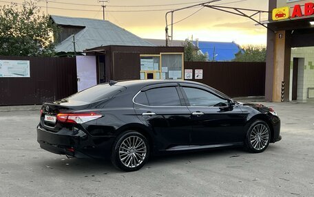 Toyota Camry, 2019 год, 2 950 000 рублей, 5 фотография