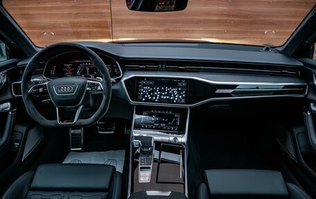 Audi RS 6, 2023 год, 22 990 000 рублей, 3 фотография