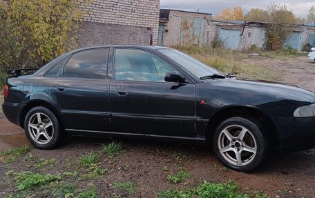 Audi A4, 1995 год, 250 000 рублей, 3 фотография