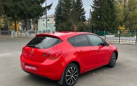 Opel Astra J, 2011 год, 970 000 рублей, 2 фотография