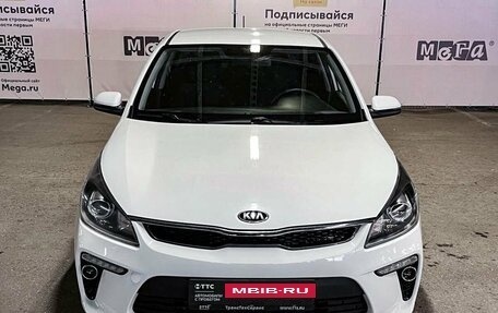 KIA Rio IV, 2020 год, 1 724 000 рублей, 2 фотография