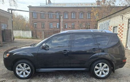 Mitsubishi Outlander III рестайлинг 3, 2010 год, 1 200 000 рублей, 8 фотография