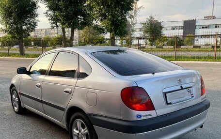 Toyota Avensis III рестайлинг, 2000 год, 195 000 рублей, 3 фотография