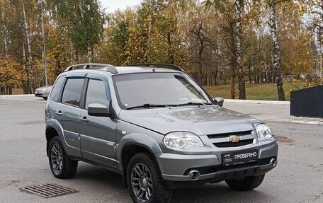 Chevrolet Niva I рестайлинг, 2011 год, 487 000 рублей, 3 фотография