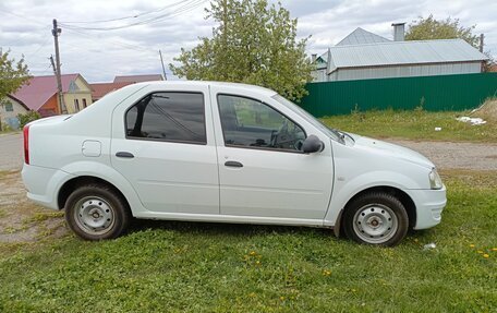 Renault Logan I, 2015 год, 680 000 рублей, 6 фотография