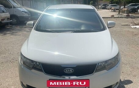 KIA Cerato III, 2010 год, 750 000 рублей, 4 фотография