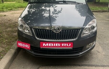 Skoda Fabia II, 2012 год, 649 000 рублей, 3 фотография